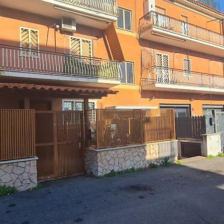 Appartamento Roma Vicino Metro C المظهر الخارجي الصورة